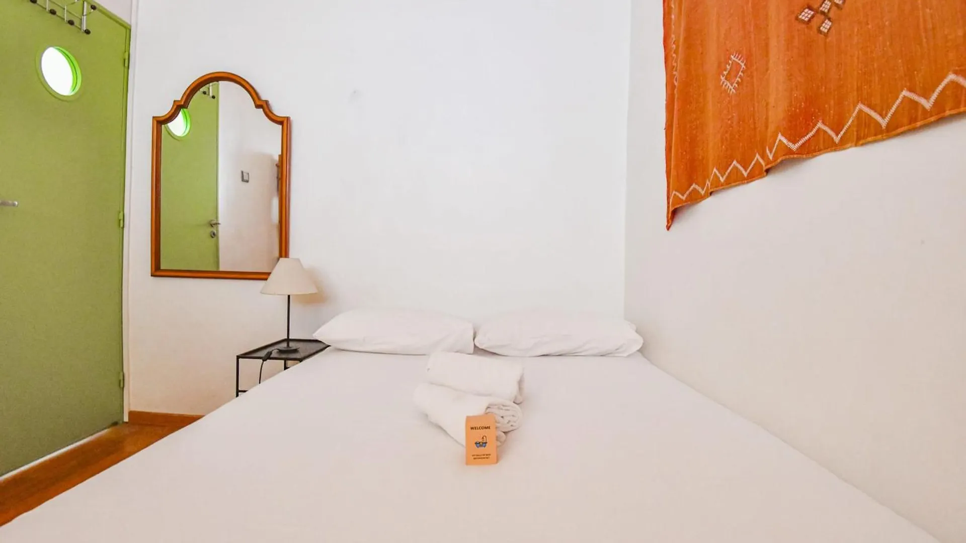 Apartment L'Atypique - Appart 2 Ch Avec Terrasse Et Clim Marseille
