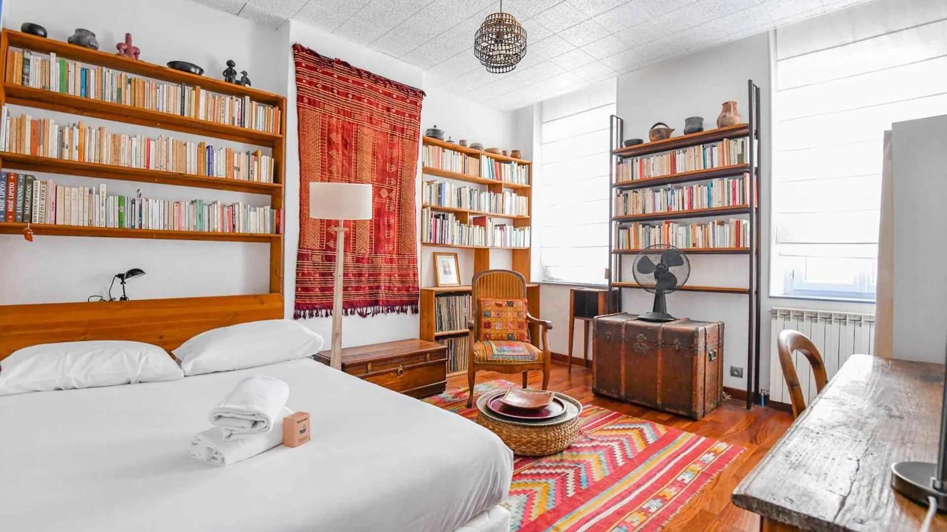 Apartment L'Atypique - Appart 2 Ch Avec Terrasse Et Clim Marseille France